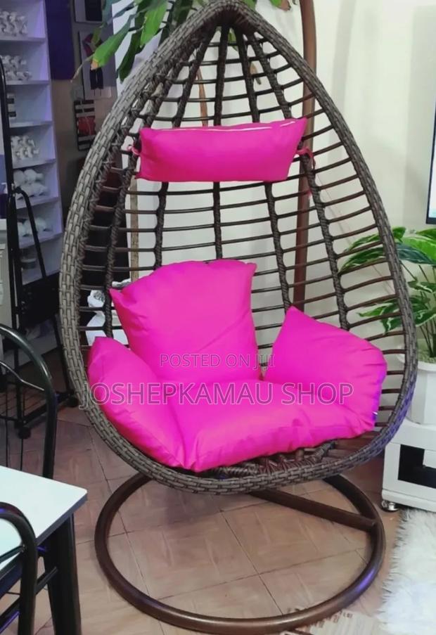 Swing Chair - main view
