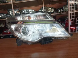 SERENA New Model RHS Zenon Front Light