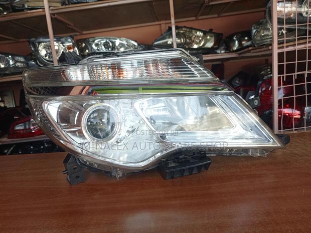 SERENA New Model RHS Zenon Front Light
