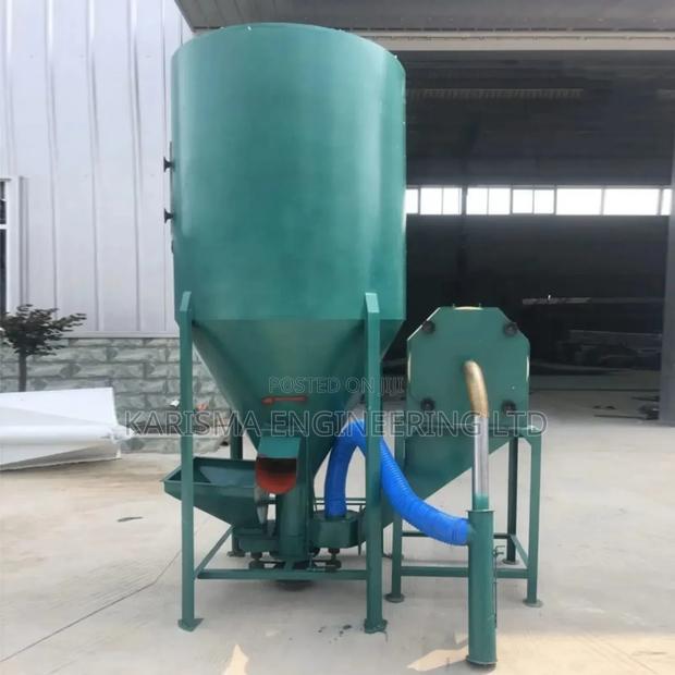 Vertical Feed Mixer - main view