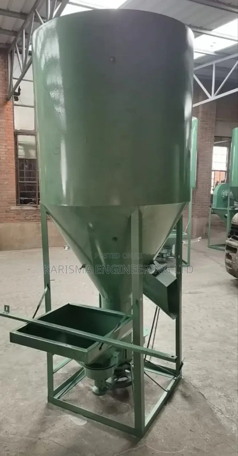 Feed Mixer Machine