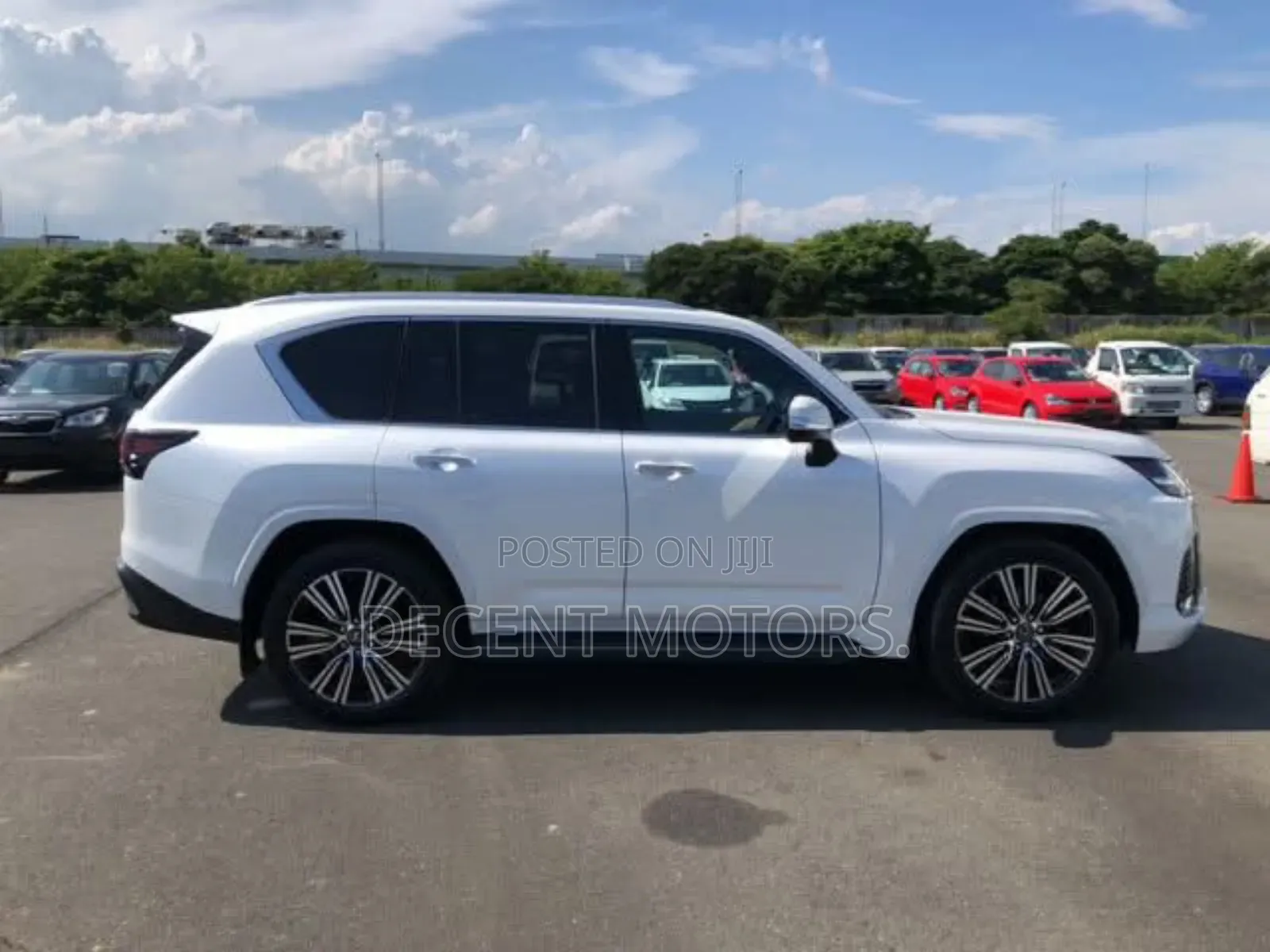 Lexus LX 2023 White