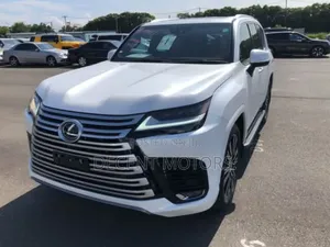 Lexus LX 2023 White