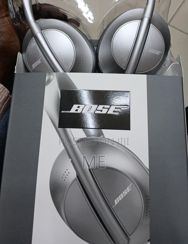 Bose 700 Headphones