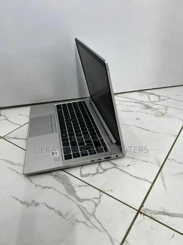 Laptop HP EliteBook 840 G7 16GB Intel Core I5 SSD 256GB - thumbnail 2