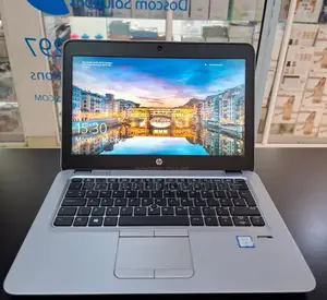 Laptop HP EliteBook 820 G4 8GB Intel Core I7 SSD 256GB
