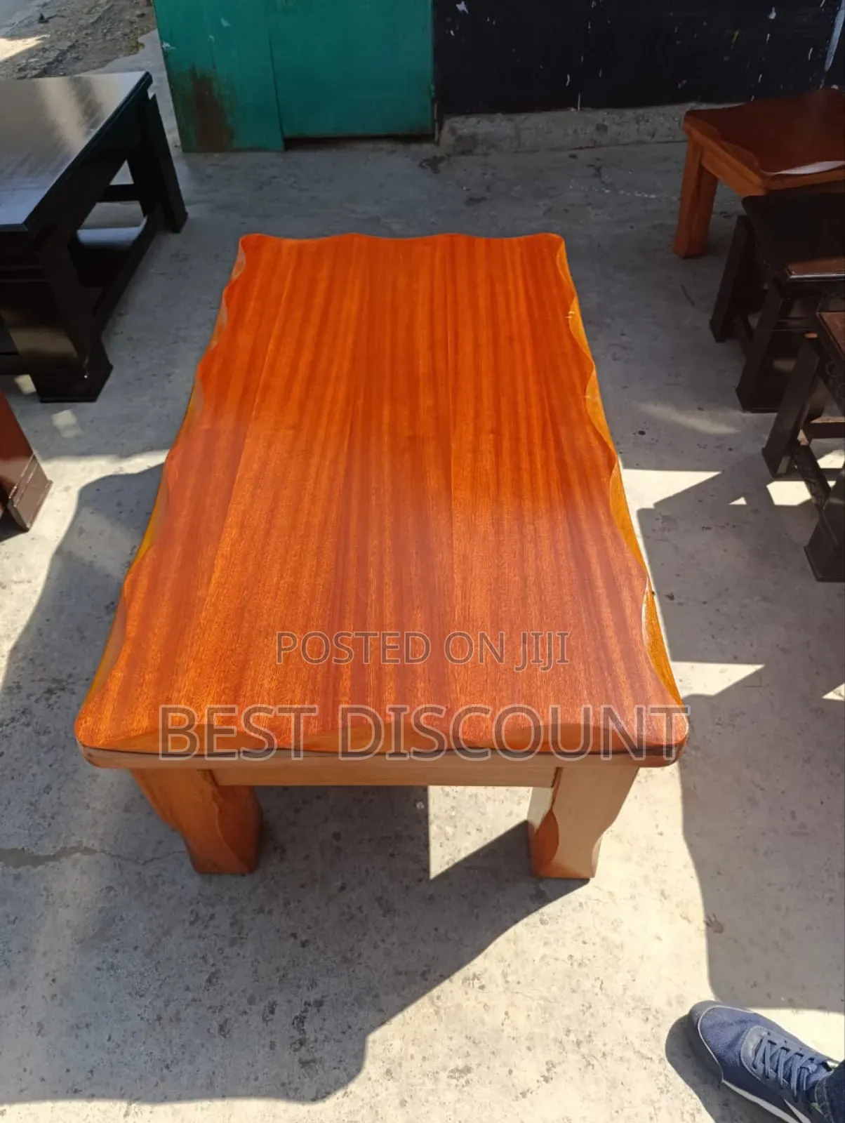 Wooden Coffee Table Home and Office.