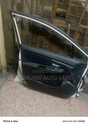 Subaru Impreza Front Left Door