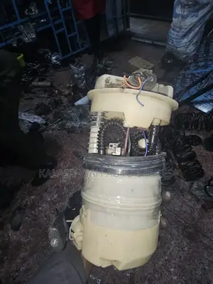 Nissan Tiida Fuel Pump