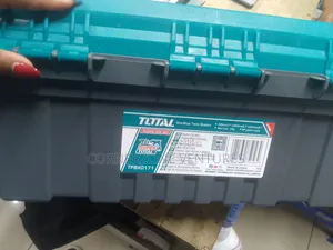Total 17" Plastic Toolbox