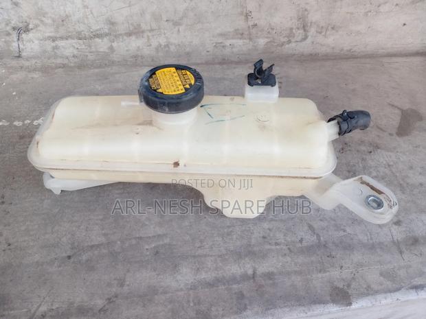 Toyota Rav4,2az Water Reserve Bottle