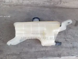 Toyota Rav4,2az Water Reserve Bottle