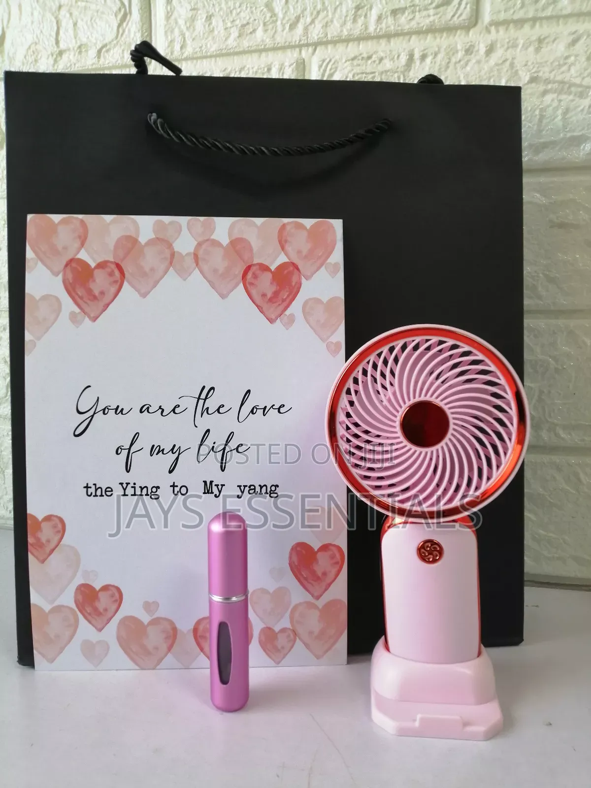 Cool and Refresh Valentines Gift Set
