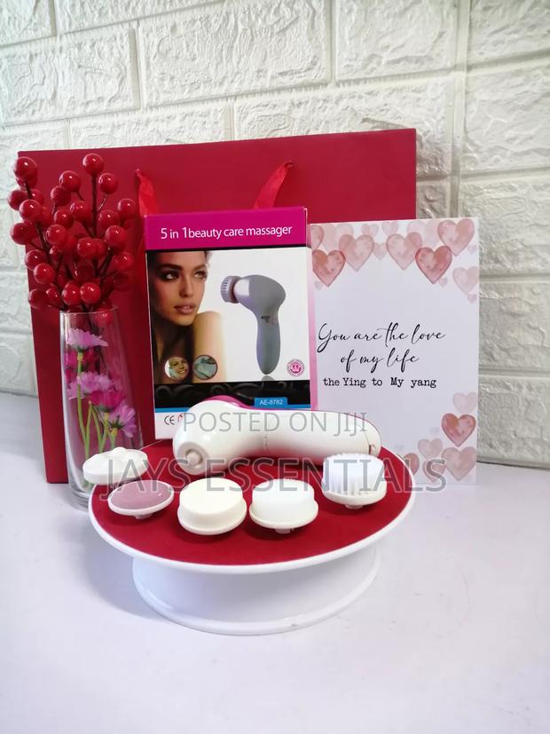 Skincare Valentines Gift Package - thumbnail 5