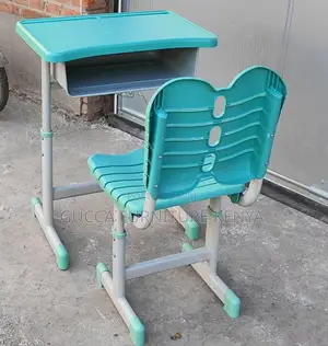 Kid's Furniture: Modern Adjustable Children's Study Station