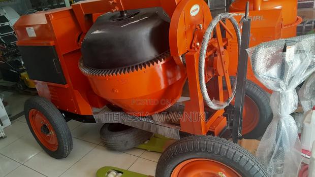 500ltrs  Titan Concrete Mixer  (Indian)