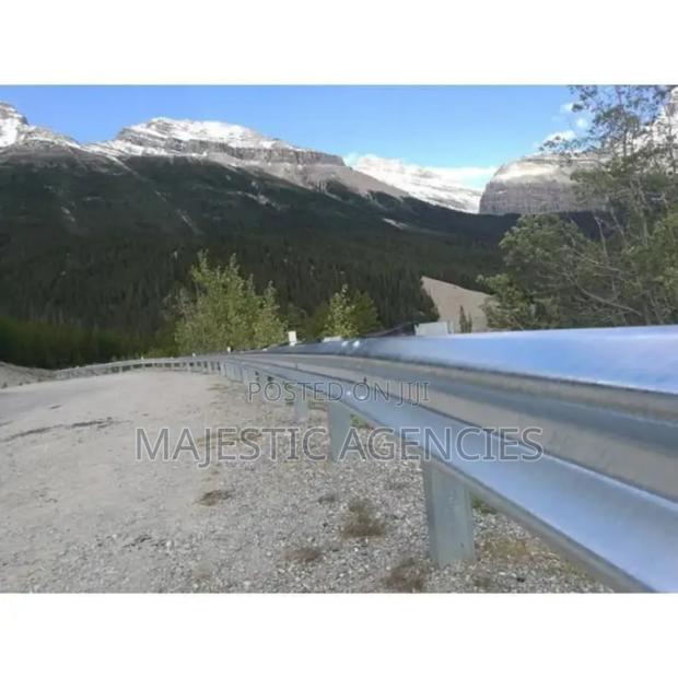 Steel Metal Beam Guardrail - thumbnail 2