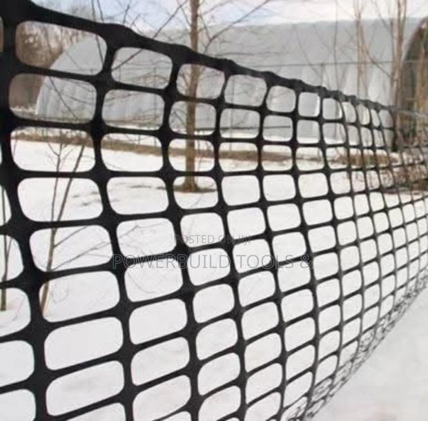 Geo Grid / Plastic Mesh 1.5metres by 50metres - thumbnail 3