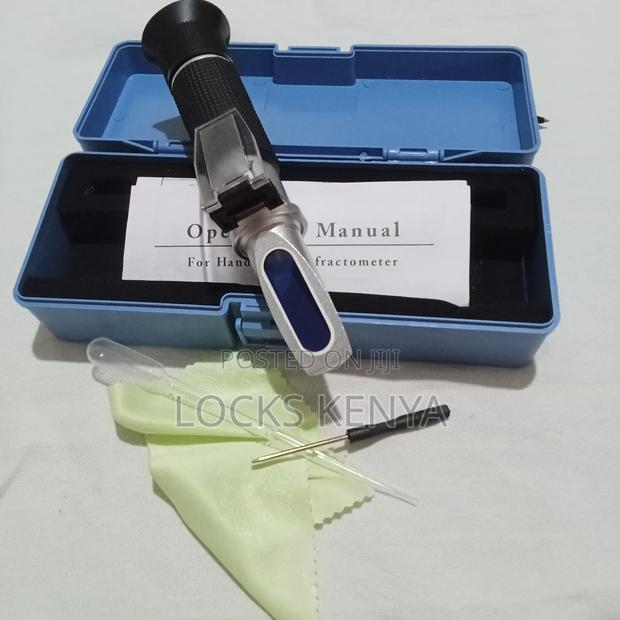Aquarium Salinity Refractometer - main view