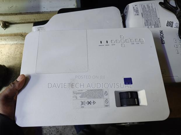 # Presentation SONY Projectors - thumbnail 2