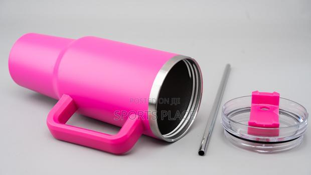 New Stanley Mug/Flask With Car Cup Holder Belly - thumbnail 2