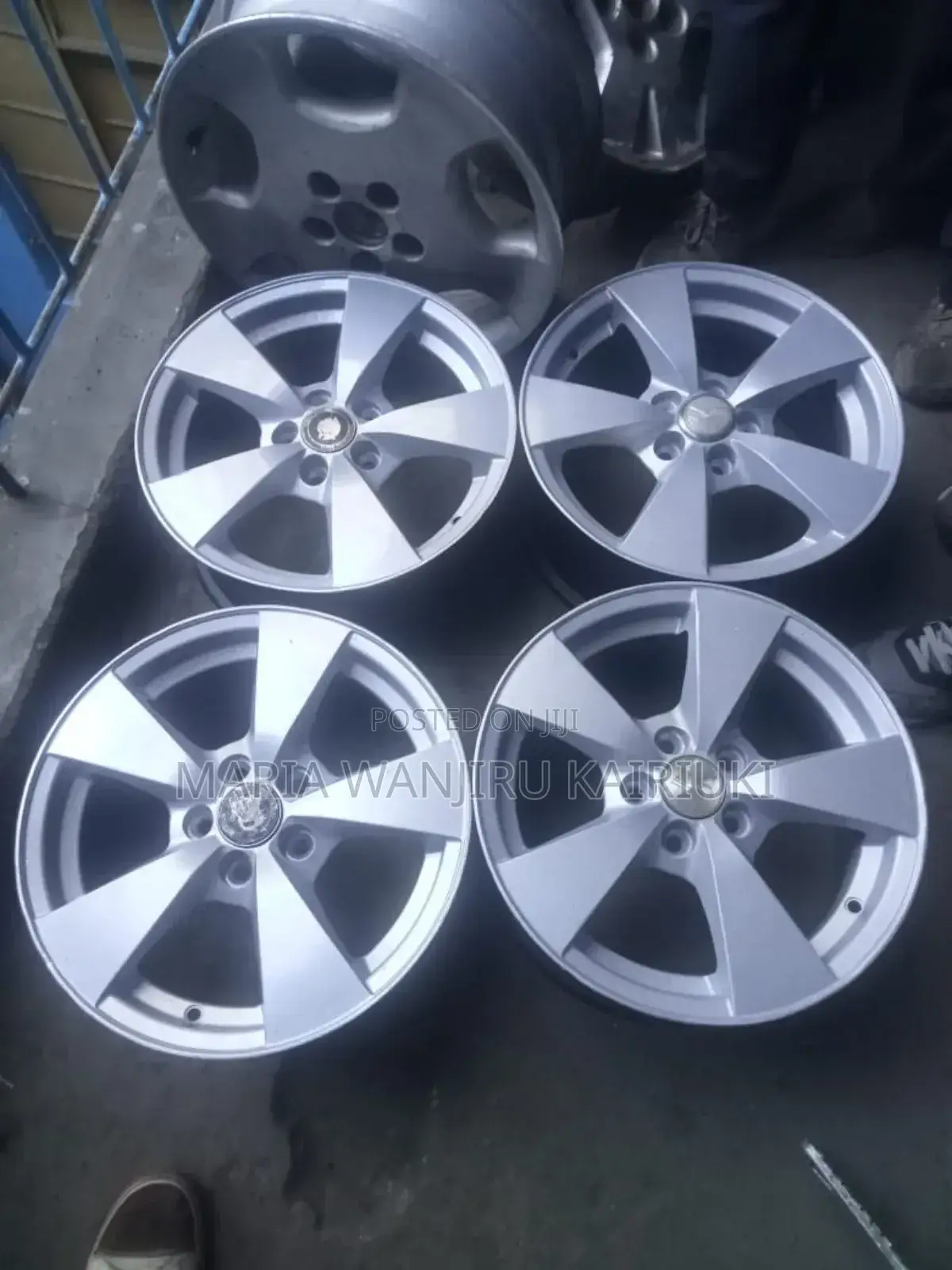 Clean Ex Japan Premio 260 Reams Available