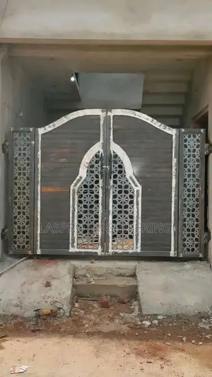Gate/ Powder Coated Gate