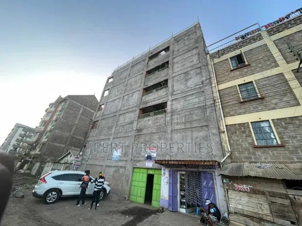 17bdrm Apartment in Kihunguro, Ruiru for sale