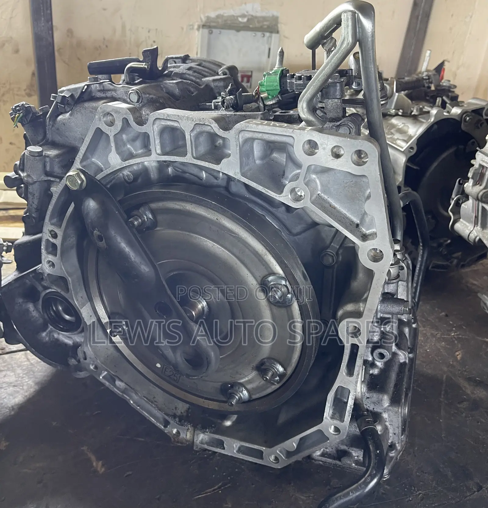 HR15 Nissan Tiida,Wingroad,Cube & Note Gearbox