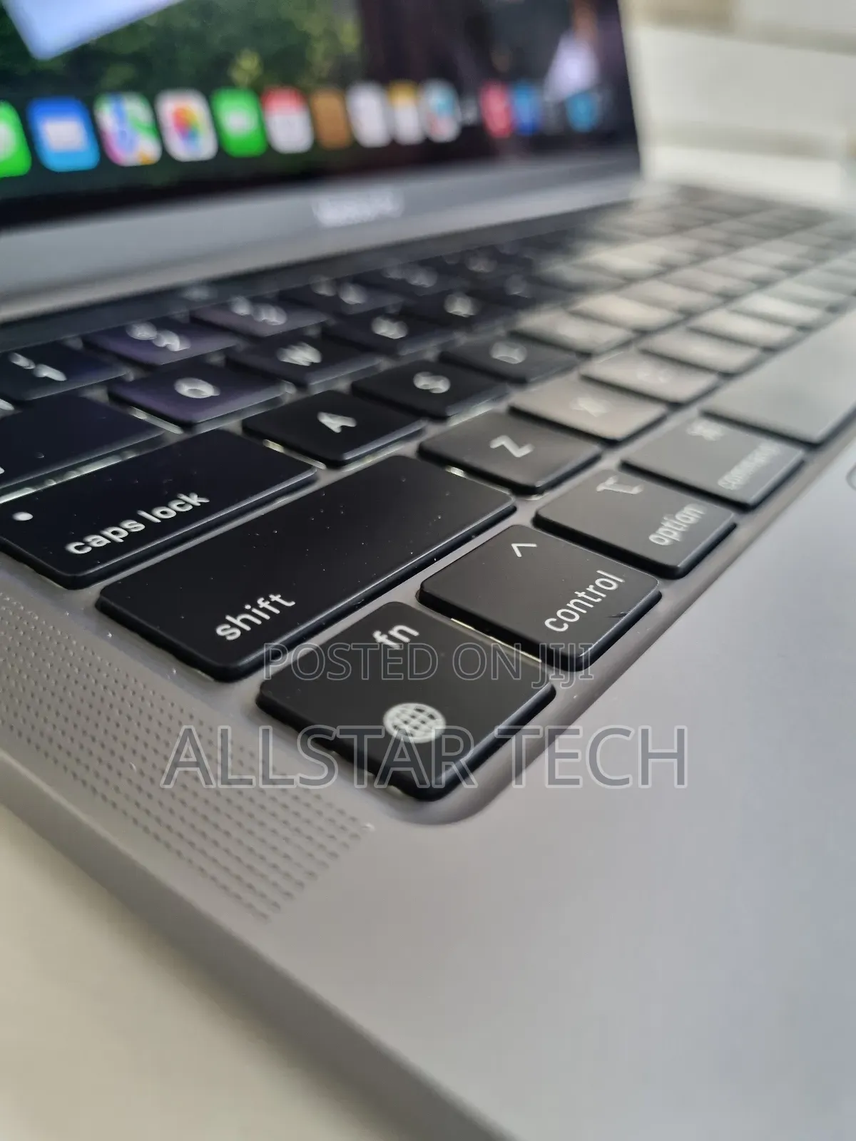 Laptop Apple MacBook Pro M1 8GB Apple M1 SSD 256GB