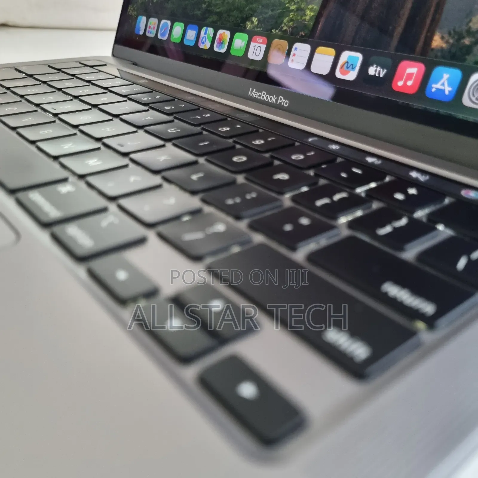 Laptop Apple MacBook Pro M1 8GB Apple M1 SSD 256GB