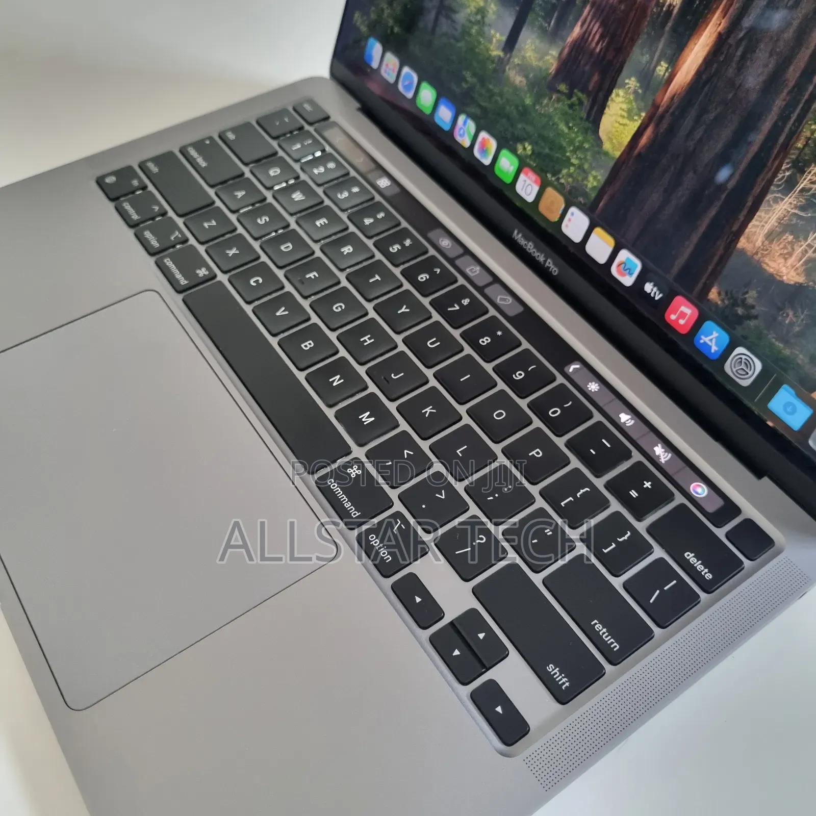 Laptop Apple MacBook Pro M1 8GB Apple M1 SSD 256GB
