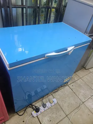 Deep Freezer 280litres Clean