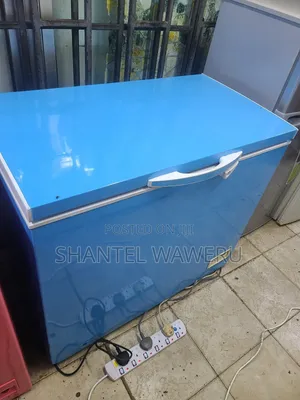 Deep Freezer 280litres Clean