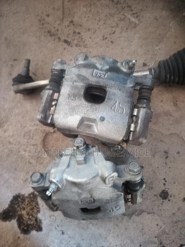 Toyota Passo Front Calliper - thumbnail 2