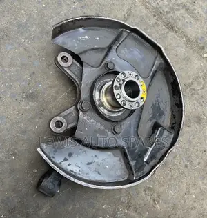 Suzuki Hub Knuckle