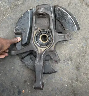 Suzuki Hub Knuckle
