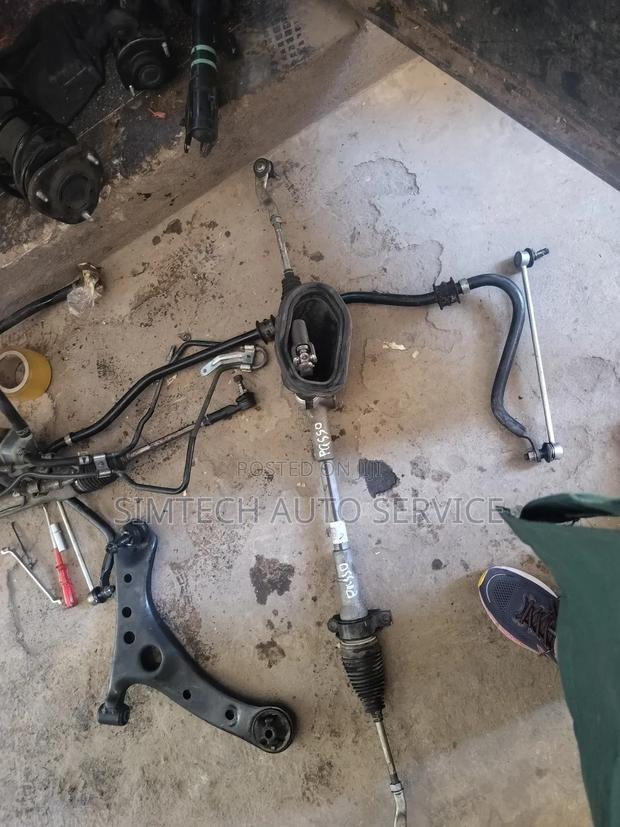 Toyota Passo Steering Rack