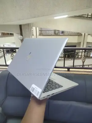 New Laptop HP EliteBook 840 G7 16GB Intel Core i7 SSD 256GB