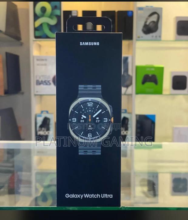 Samsung Galaxy Watch Ultra - main view