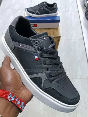 Tommy Hilfiger Casual's 