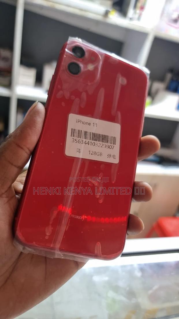 Apple iPhone 11 128 GB Red - thumbnail 2