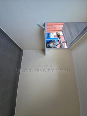 10ft Container Security House - thumbnail 2