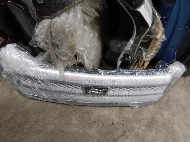 Noah 2005 Grill at Ksh.10000