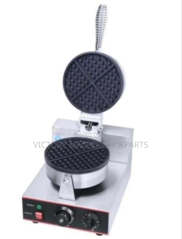 Waffle Baker