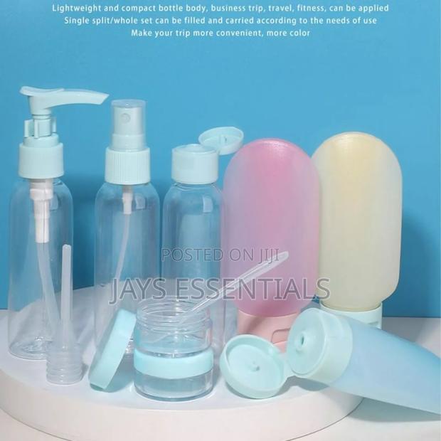 Travel Essential Valentines Gift Package - thumbnail 6