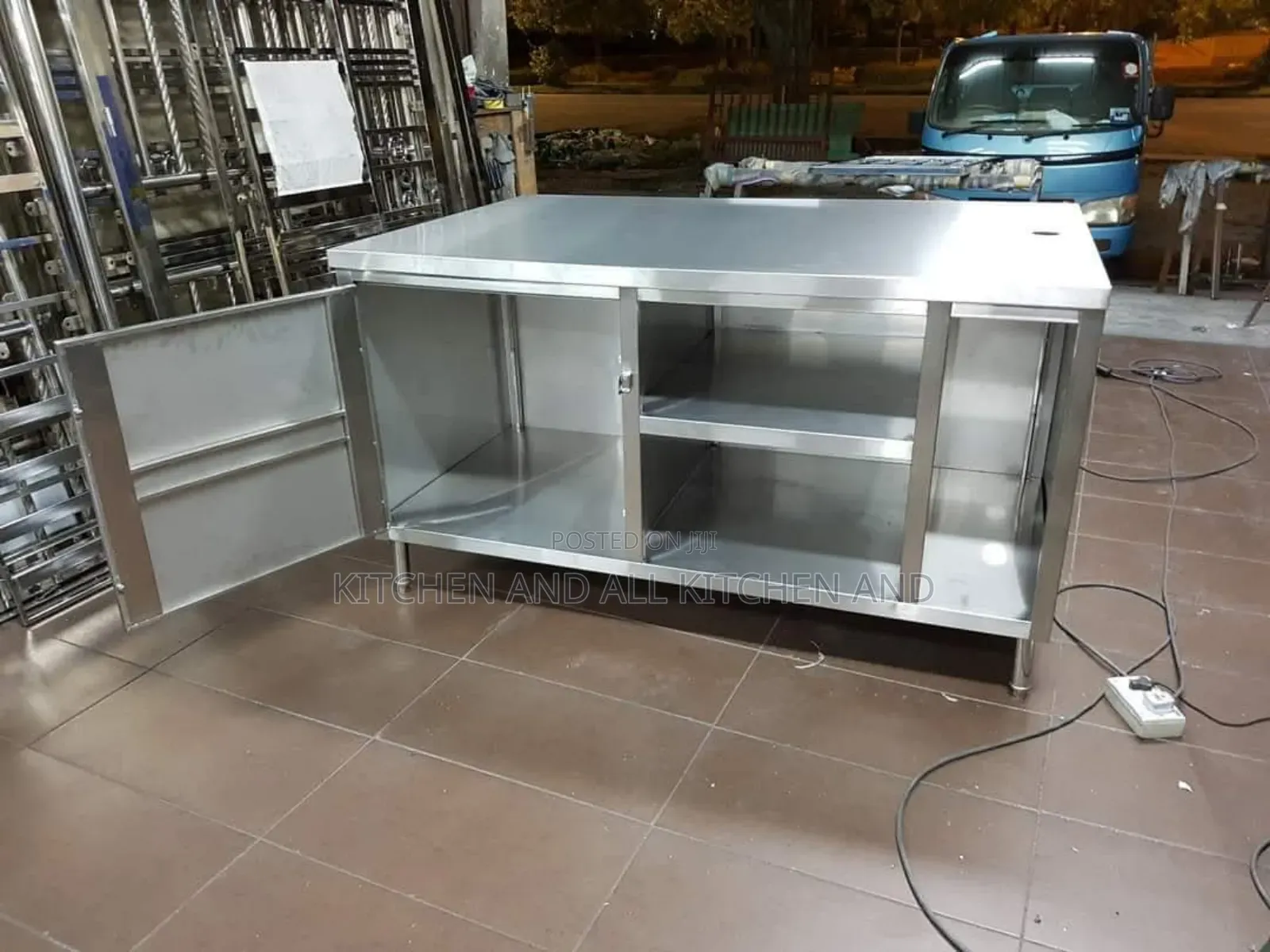 Mordern Kitchen Stainless Steel Cabinet With Top
