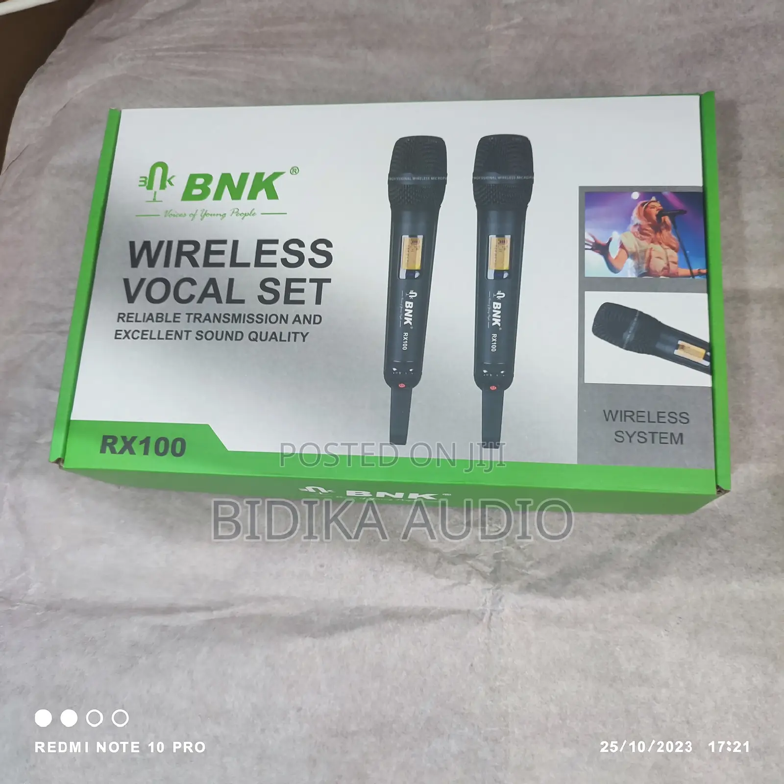 Brand New BNK Wireless Microphone R100