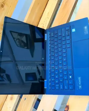 New Laptop HP Elite Dragonfly G2 8GB Intel Core I5 SSD 256GB