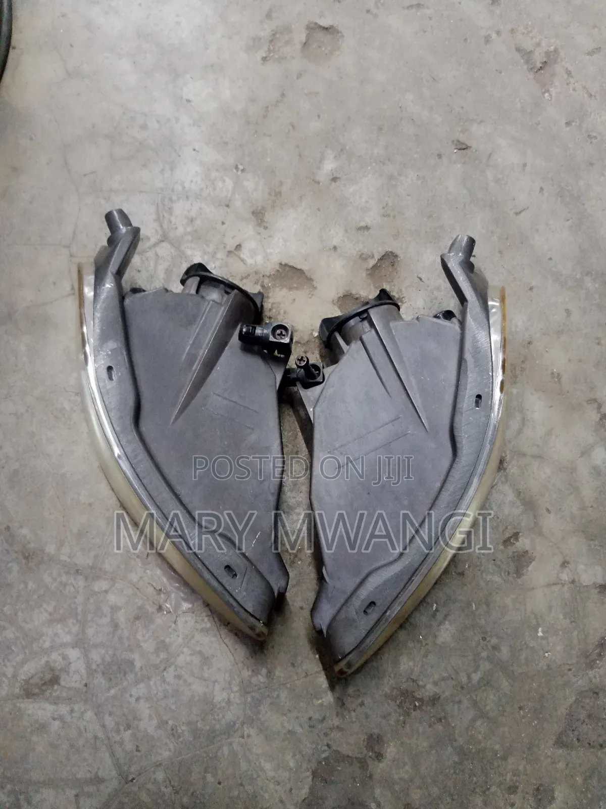 Harrier 240 Fog Light at Ksh.4500